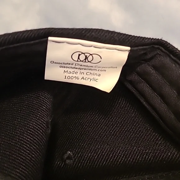 Detroit Pistons black hat - Picture 7 of 9